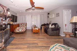 76 Glen Rd, Wantage, NJ 07461 - Photo 8