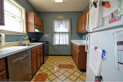 74 Cathedral Ave, Clifton, NJ 07014 - Photo 16