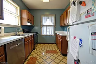 74 Cathedral Ave, Clifton, NJ 07014 - Photo 16