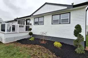 397 Lake Ave, Woodbridge Township, NJ 07067 - Photo 12