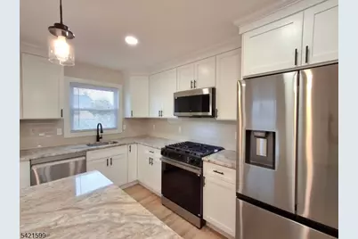 397 Lake Ave, Woodbridge Township, NJ 07067 - Photo 20