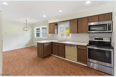 160 Glenview Rd, South Orange, NJ 07079 - Photo 12