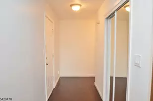 28 Joseph Dr, East Hanover Township, NJ 07936 - Photo 2