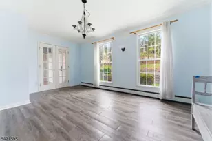 675 Uniontown Rd, Lopatcong Township, NJ 08865 - Photo 10