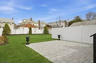 27A Willow St, Millburn, NJ 07041 - Photo 48