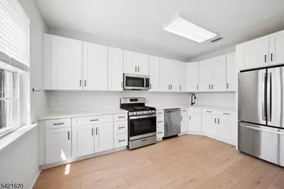 82 Hancock Dr, Morris Township, NJ 07960 - Photo 20