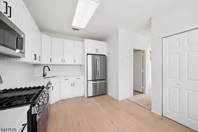 82 Hancock Dr, Morris Township, NJ 07960 - Photo 22