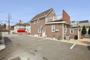 464 Meade St, Orange, NJ 07050 - Photo 10