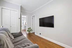 464 Meade St, Orange, NJ 07050 - Photo 16