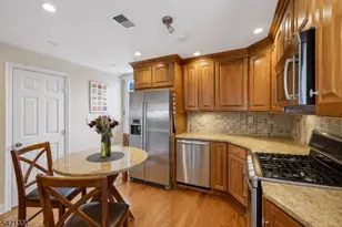 464 Meade St, Orange, NJ 07050 - Photo 28