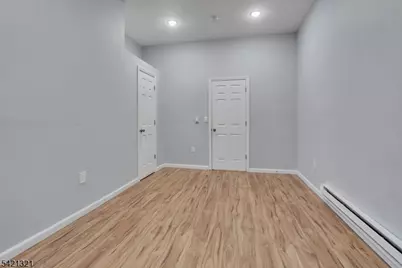 90 Park Ave, Paterson, NJ 07501 - Photo 20