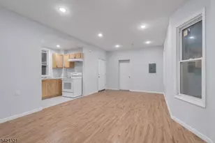 90 Park Ave, Paterson, NJ 07501 - Photo 6