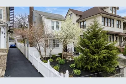 923 Kilsyth Rd, Elizabeth, NJ 07208 - Photo 2