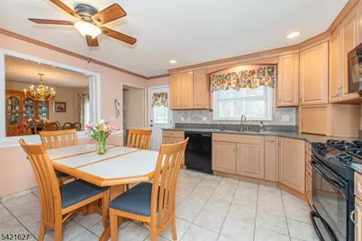 4 Oak Rdg, North Caldwell, NJ 07006 - Photo 8