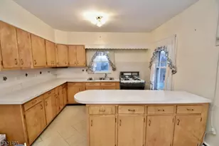 17 Hilltop Rd, West Milford, NJ 07435 - Photo 4