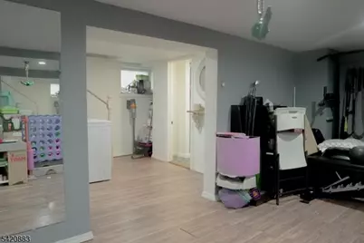 210 Pershing Ave, Roselle Park, NJ 07204 - Photo 16