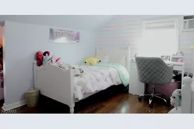 210 Pershing Ave, Roselle Park, NJ 07204 - Photo 24