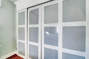 210 Pershing Ave, Roselle Park, NJ 07204 - Photo 22