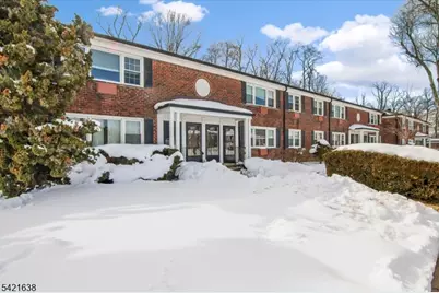 323 Pitney Pl #323, Morris Township, NJ 07960 - Photo 1