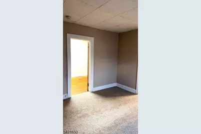 21 Bloomfield Ave #3R, Bloomfield, NJ 07003 - Photo 8