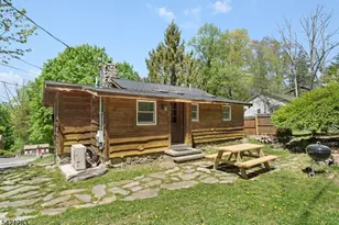 107 Cedar Dr, Andover Township, NJ 07860 - Photo 6