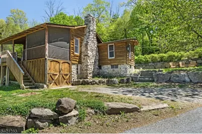 107 Cedar Dr, Andover Township, NJ 07860 - Photo 2