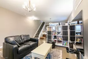 23 Howell Pl, Kearny, NJ 07032 - Photo 6