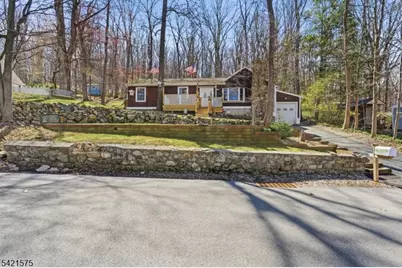 159 Glenside Trail, Byram Township, NJ 07871 - Photo 2