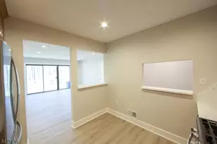 327 Penns Way, Bernards Township, NJ 07920 - Photo 4