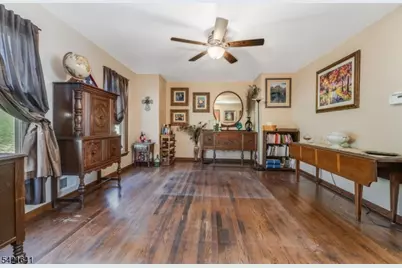 514 Lannon Ln, Bethlehem Township, NJ 08826 - Photo 18