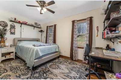 514 Lannon Ln, Bethlehem Township, NJ 08826 - Photo 24