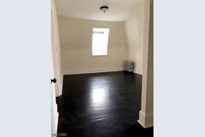 227 E 3rd Ave #3, Roselle, NJ 07203 - Photo 4