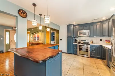 104 Lionshead Drive West, Wayne, NJ 07470 - Photo 10