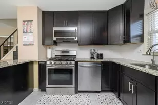 2 Rutan Rd, Belleville, NJ 07109 - Photo 12