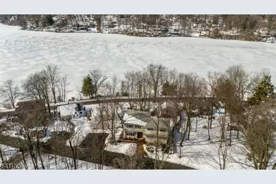 32 Clayton Rd, West Milford, NJ 07421 - Photo 48