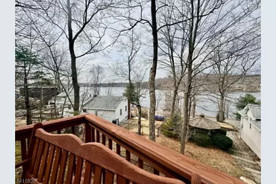 32 Clayton Rd, West Milford, NJ 07421 - Photo 8