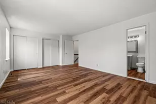 8401 Hana Rd, Edison Twp., NJ 08817 - Photo 22