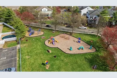 8401 Hana Rd, Edison Twp., NJ 08817 - Photo 40