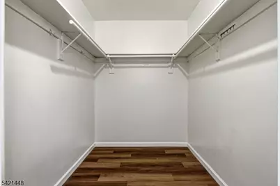 8401 Hana Rd, Edison Twp., NJ 08817 - Photo 28