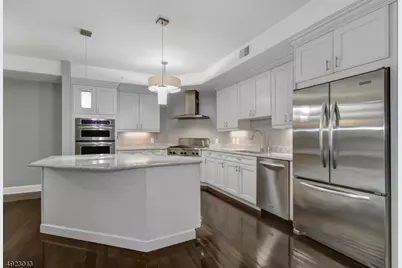 40 W Park Plaza, Unit #213, Morristown, NJ 07960 - Photo 6