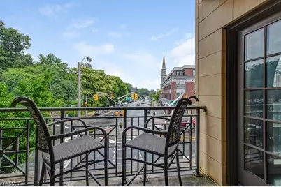 40 W Park Plaza, Unit #213, Morristown, NJ 07960 - Photo 10