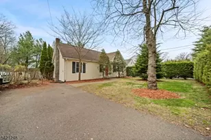 26 Wostbrock Ln, Midland Park, NJ 07432 - Photo 16