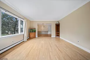 26 Wostbrock Ln, Midland Park, NJ 07432 - Photo 8