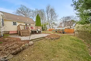 26 Wostbrock Ln, Midland Park, NJ 07432 - Photo 18