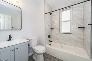 105 Coolidge St, Irvington, NJ 07111 - Photo 8