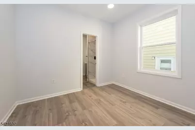 105 Coolidge St, Irvington, NJ 07111 - Photo 16
