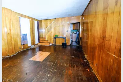 18 Dexter St, Trenton, NJ 08638 - Photo 6