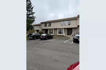 301 Cheyenne Rd, Andover Township, NJ 07848 - Photo 2