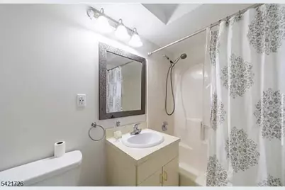 310 Lookout Ave #304, Hackensack, NJ 07601 - Photo 10