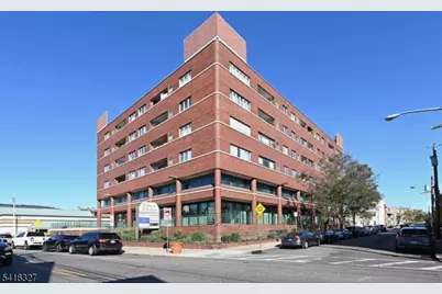 41-51 Wilson Ave #D6, Newark, NJ 07105 - Photo 24